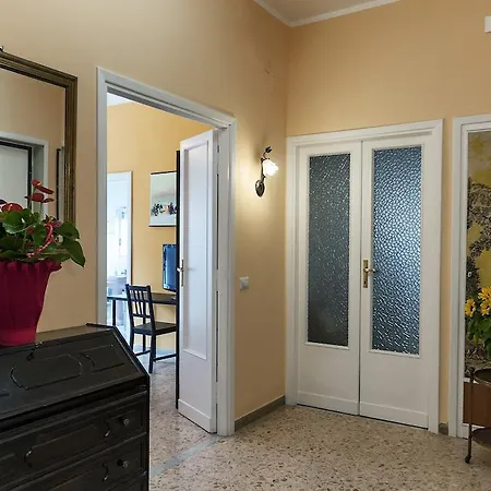 Oda ve Kahvaltı Il Meridiano Di *